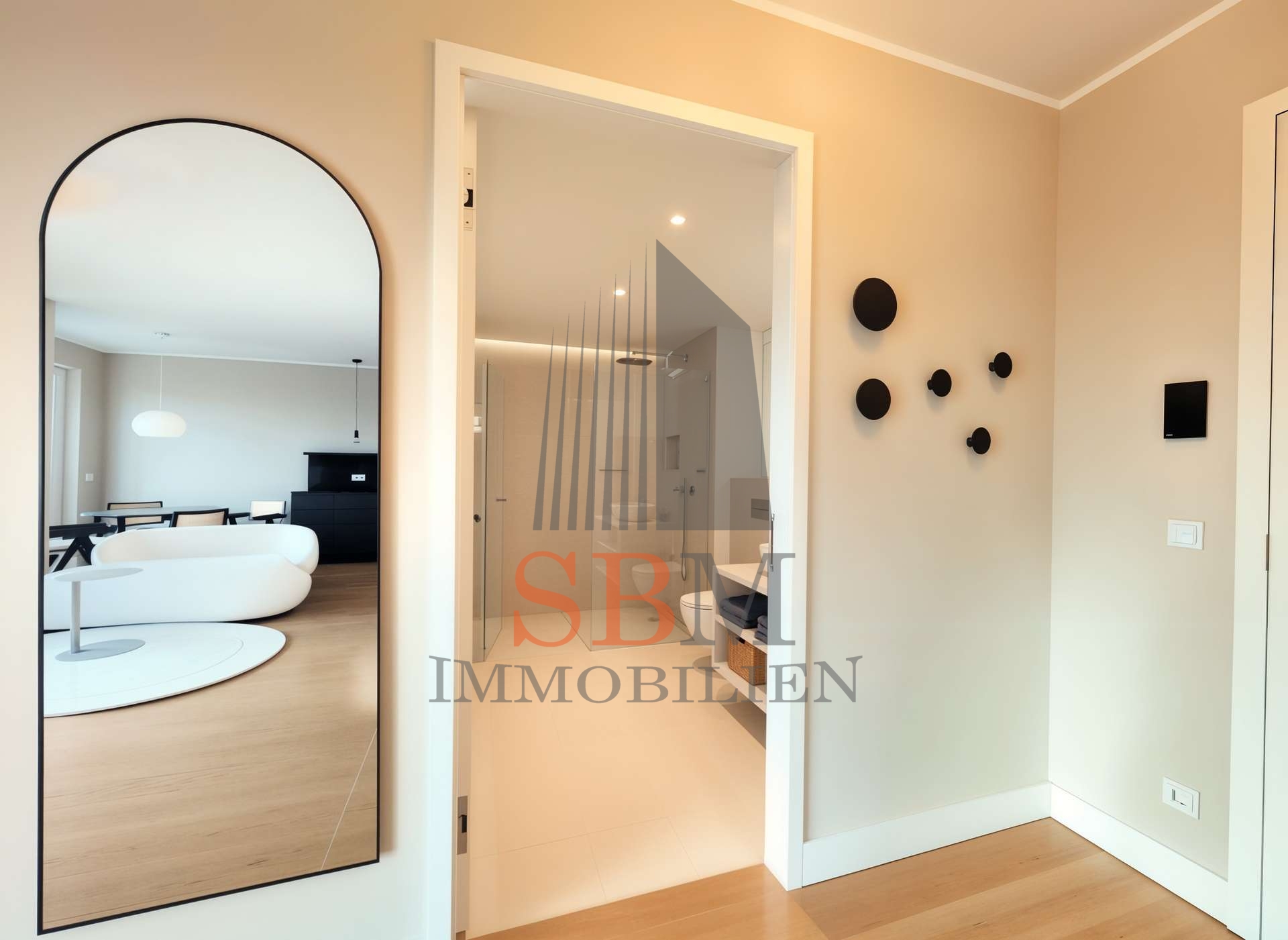 Luxuriöses Stadtpanorama: Möblierte 2-Zi. Whg. in repräsentativen Neubauensemble - Badezimmer/Garderobe